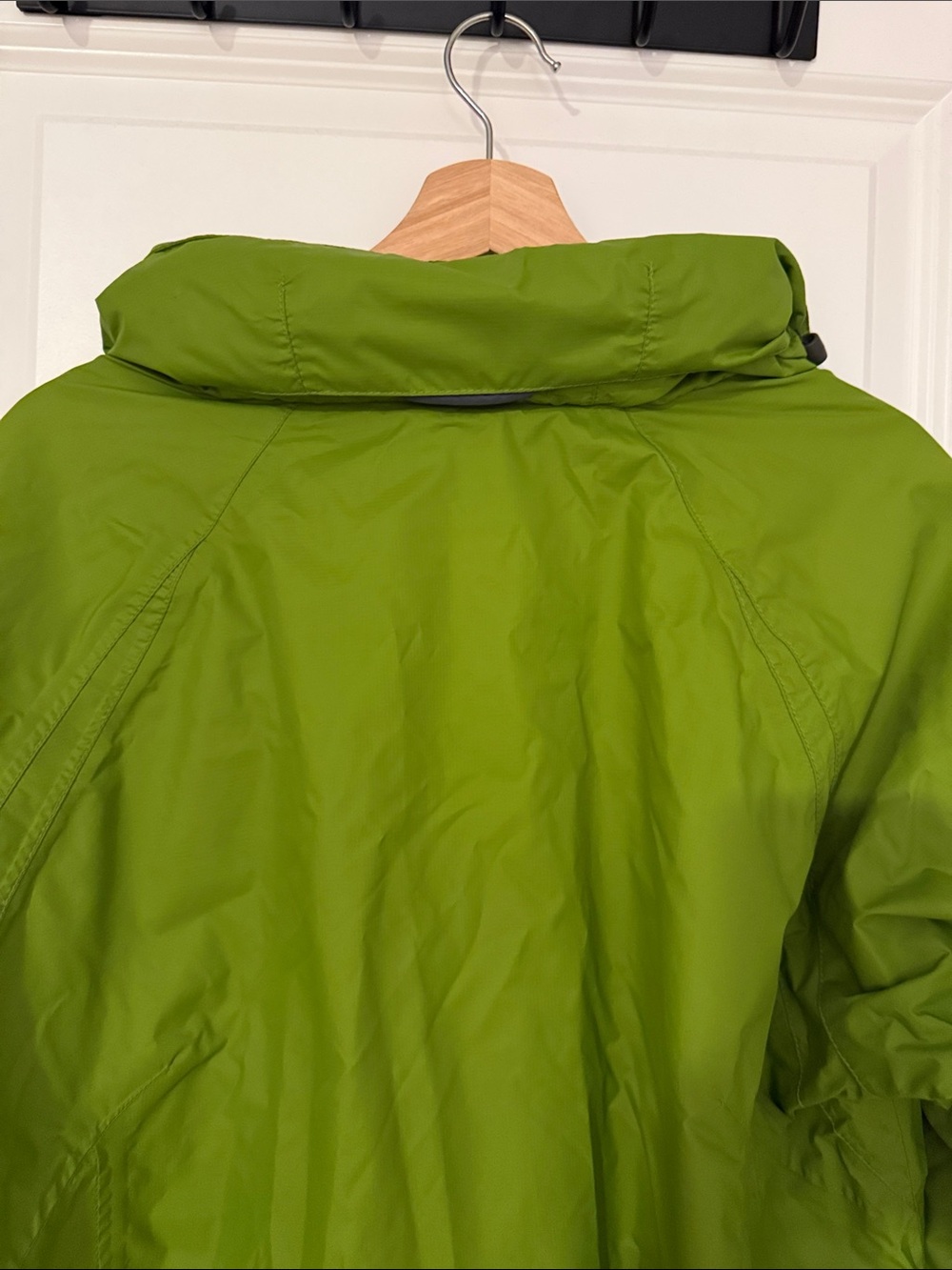Columbia Lime Green Hooded Shell Jacket - Picture 5 of 5